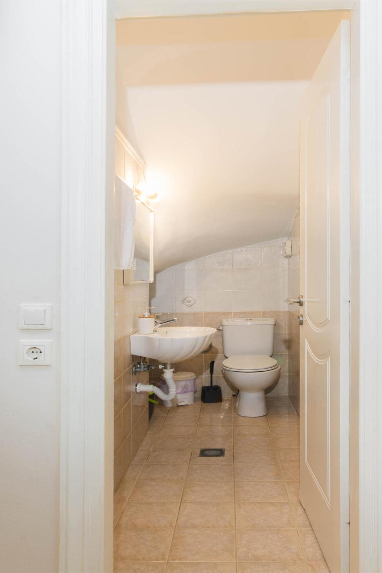 AlepouΔιωροφη Μεζονετα-2Km Απο Το Κεντρο-Iliana House公寓 外观 照片