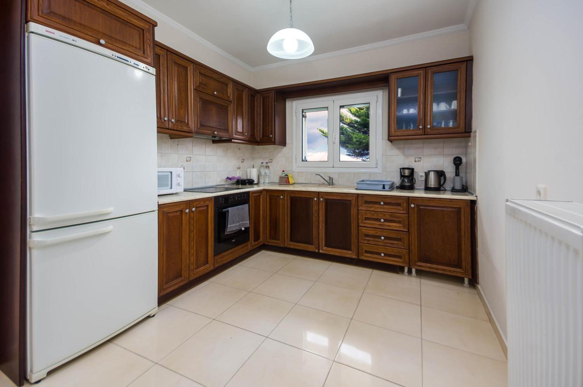 AlepouΔιωροφη Μεζονετα-2Km Απο Το Κεντρο-Iliana House公寓 外观 照片