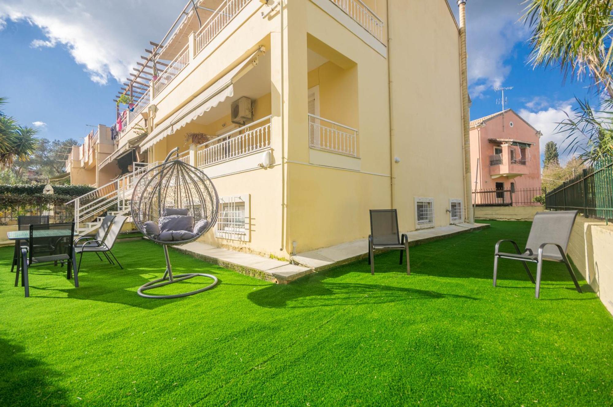AlepouΔιωροφη Μεζονετα-2Km Απο Το Κεντρο-Iliana House公寓 外观 照片